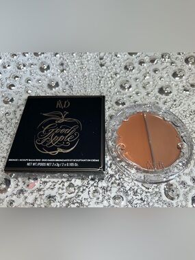 KVD Beauty Good Apple Bronze Sculpt Balm in Light NIB